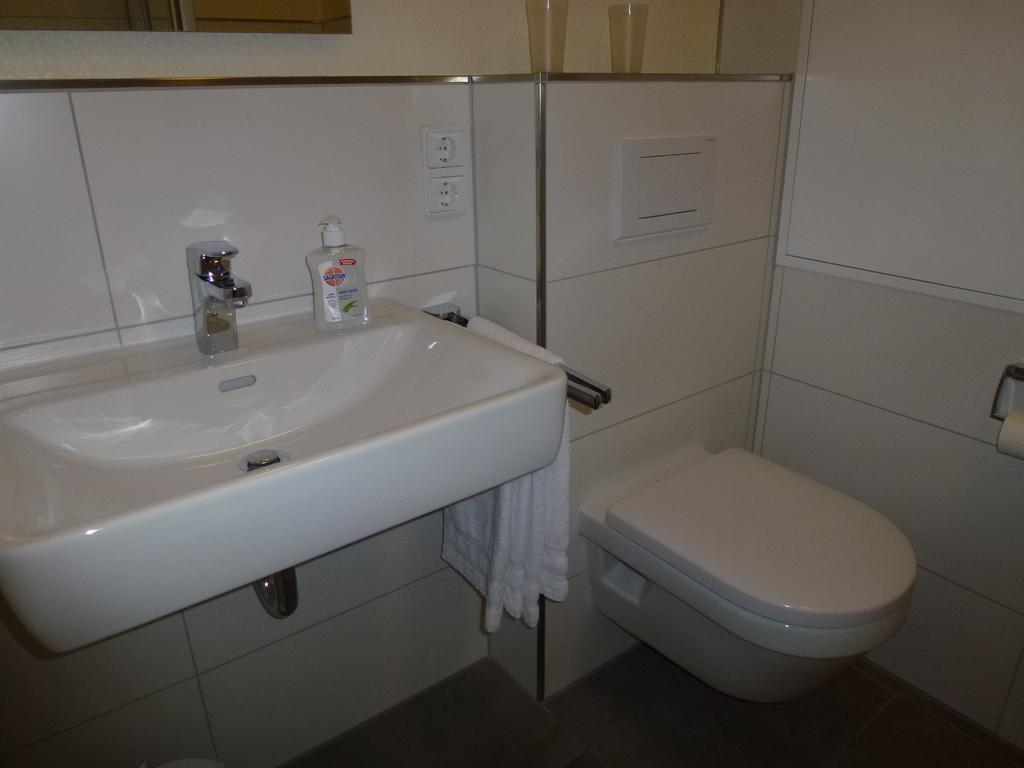 Feriendomizil Im Plantert Apartment ทราเบิน-ทราร์บาค ภายนอก รูปภาพ